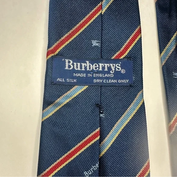 ➡️MOVED! Rare Vintage Burberry of Munich Classic Blue Silk Tie 3” - Picture 8 of 9